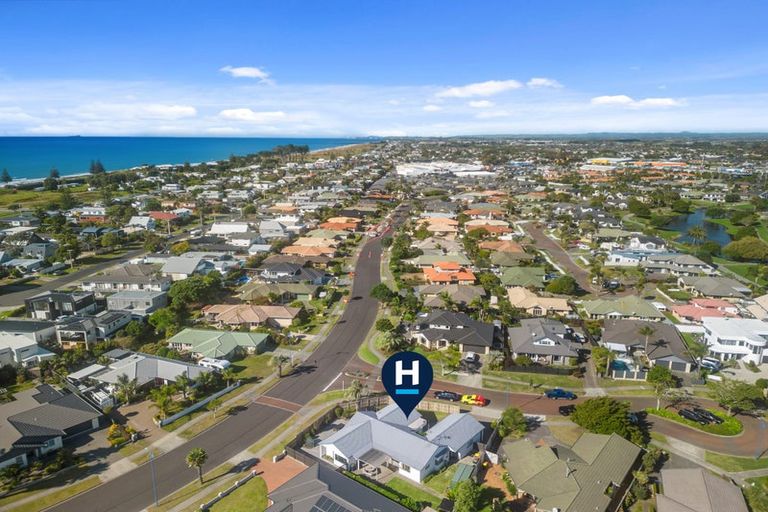 Photo of property in 2 Santorini Key, Papamoa Beach, Papamoa, 3118