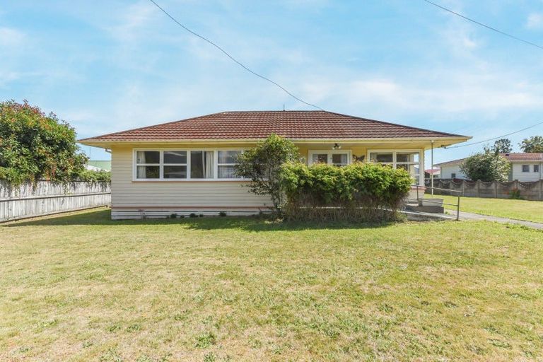 Photo of property in 26 Nikau Street, Stoke, Nelson, 7011