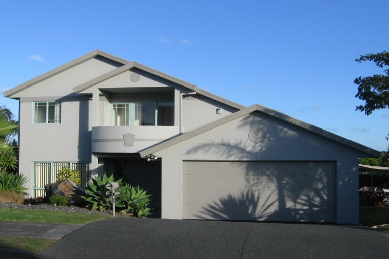 Photo of property in 7 Ferntree Terrace, West Harbour, Auckland, 0618