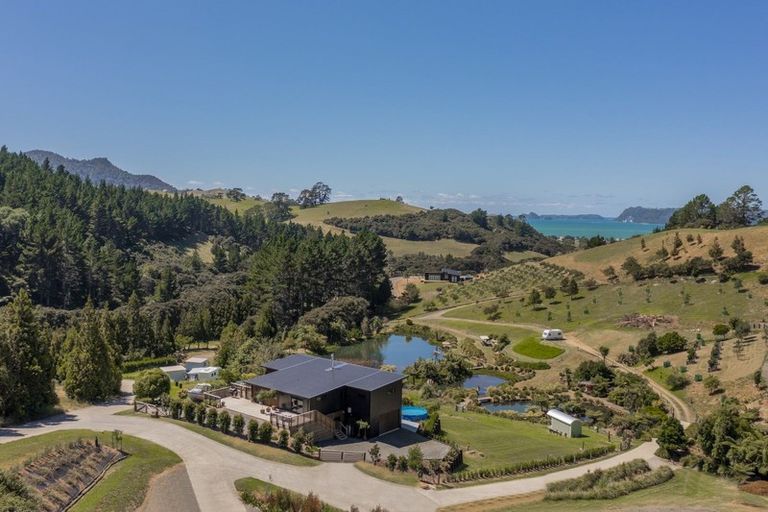 Photo of property in 40 Spikes Way, Whitianga, 3510