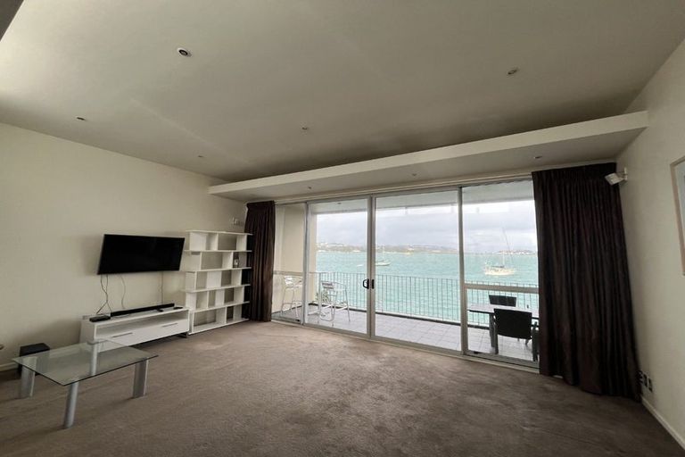 Photo of property in Marrakech Cafe, 19/305 Evans Bay Parade, Hataitai, Wellington, 6021