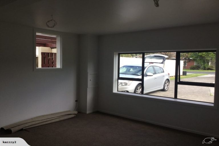 Photo of property in 27 Elizabeth Street, Orewa, 0931