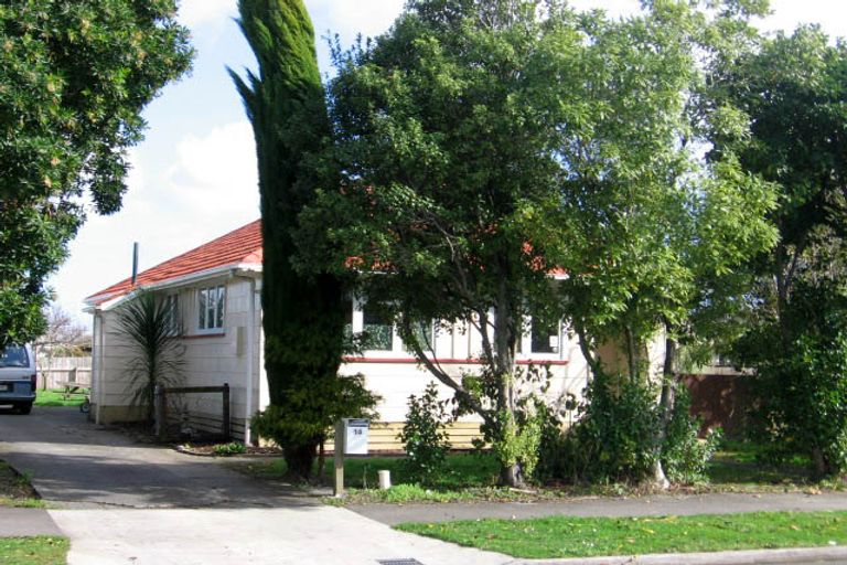 Photo of property in 14 Cardiff Street, Awapuni, Palmerston North, 4412