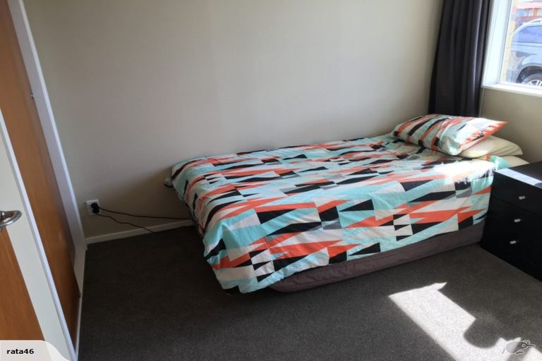 Photo of property in 1090b High Street, Taita, Lower Hutt, 5011