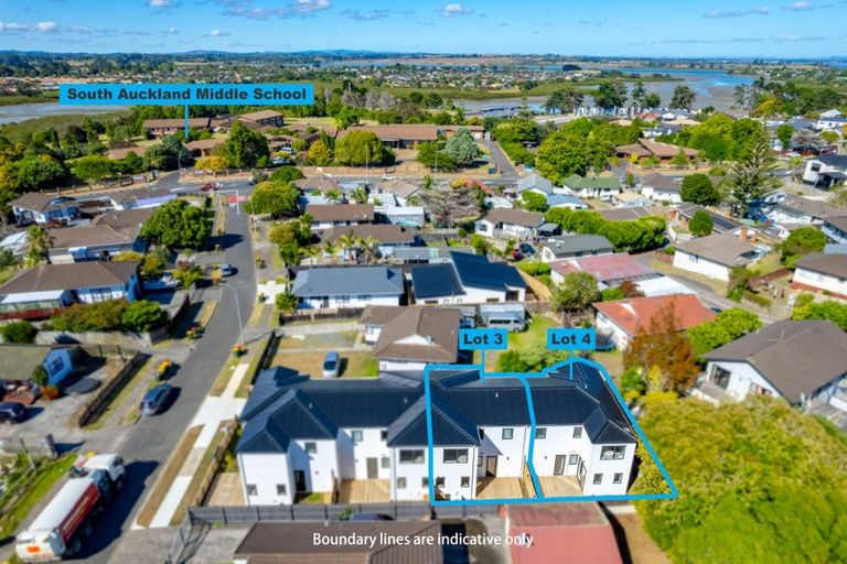 Photo of property in 13c Southview Place, Wattle Downs, Auckland, 2102