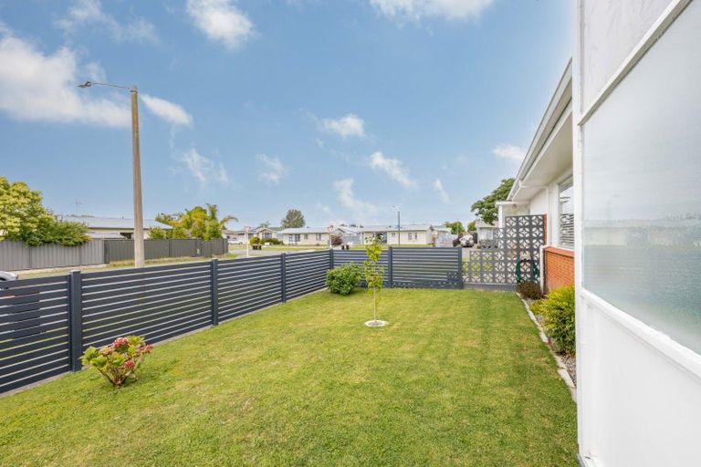 Photo of property in 10 Ashcroft Street, Pirimai, Napier, 4112