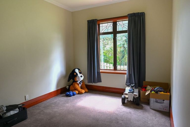 Photo of property in 283 Kaitangata Highway, Stirling, 9231