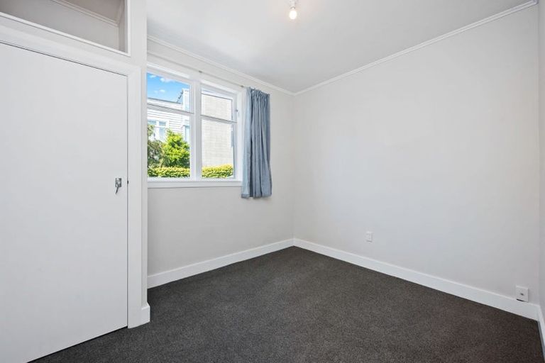 Photo of property in 2 Henry Street, Kilbirnie, Wellington, 6022
