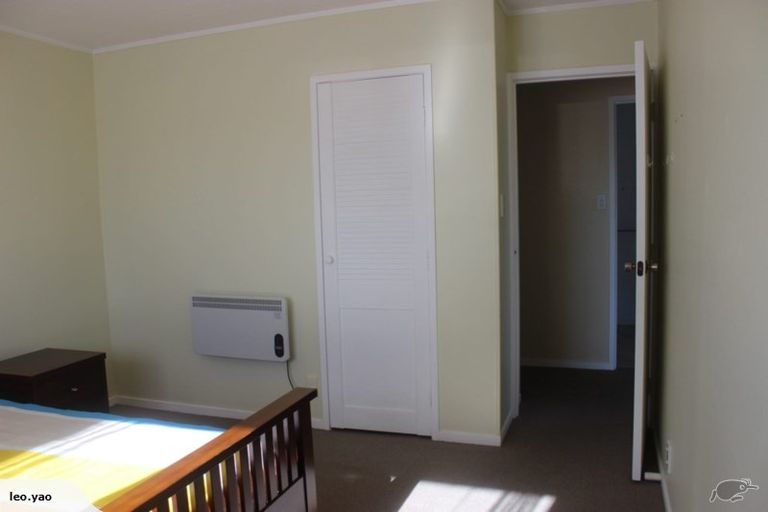Photo of property in 51 Lynn Road, Bayview, Auckland, 0629