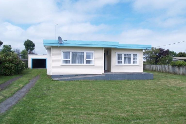 Photo of property in 31 Kirk Street, Otaki, 5512