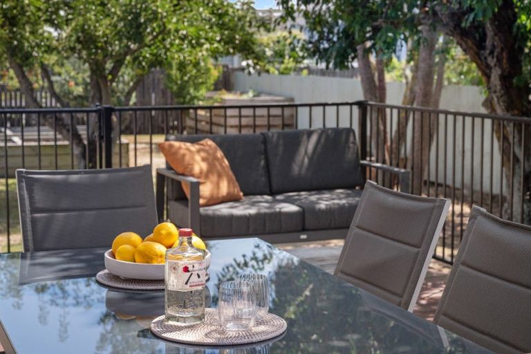 Photo of property in 112 Howick Road, Redwoodtown, Blenheim, 7201