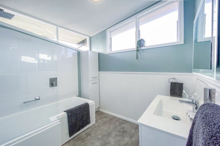 Photo of property in 36 Athol Place, Marchwiel, Timaru, 7910