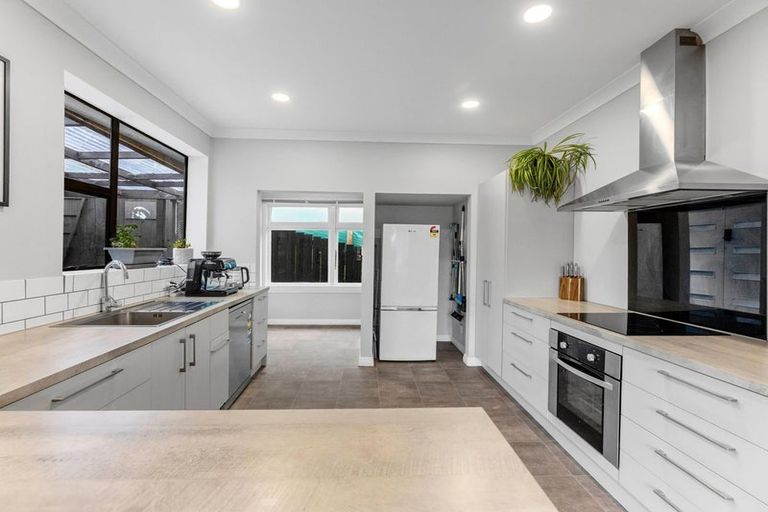 Photo of property in 21 Manchester Street, Bradford, Dunedin, 9011