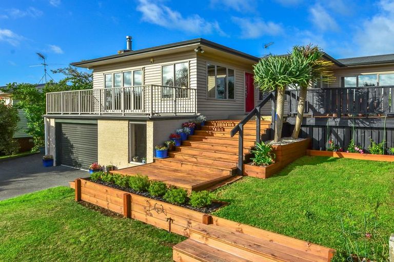 Photo of property in 8 Bilkey Avenue, Pukekohe, 2120