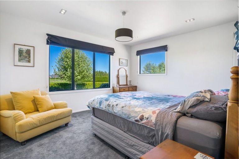 Photo of property in 48a Egerton Road, Winton, 9781