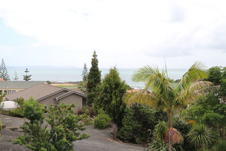 Photo of property in 47 Stratford Drive, Cable Bay, 0420