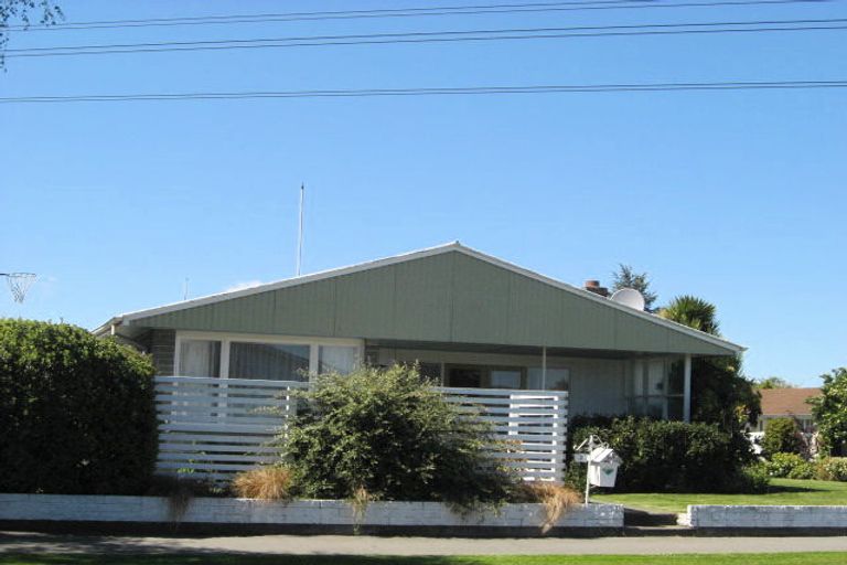 Photo of property in 1/2 Hartford Street, Burnside, Christchurch, 8053