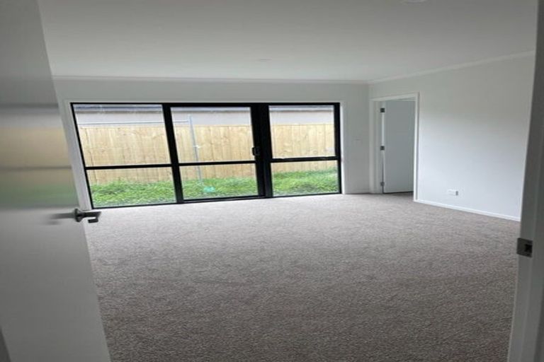 Photo of property in 1 Perendale Road, Jacks Point, 9371