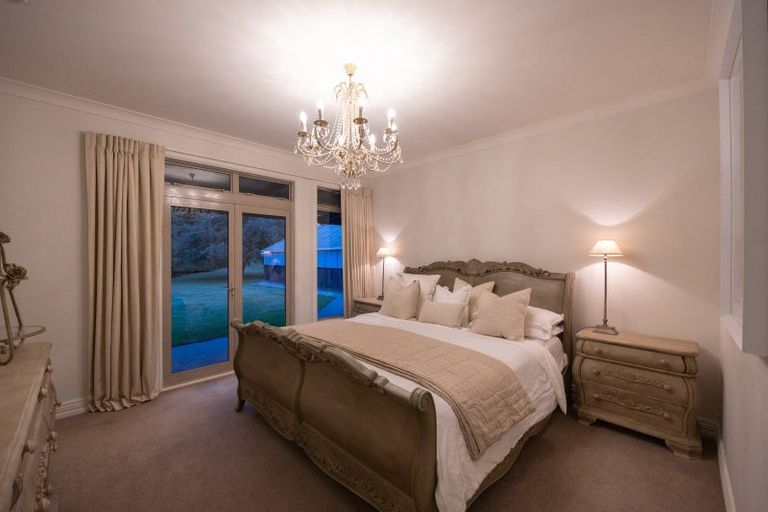 Photo of property in 274 Polson Hill Drive, Aokautere, Palmerston North, 4471