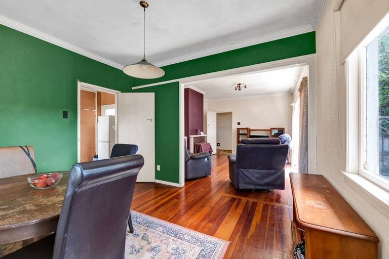 Photo of property in 9 Havelock Place, Blagdon, New Plymouth, 4310