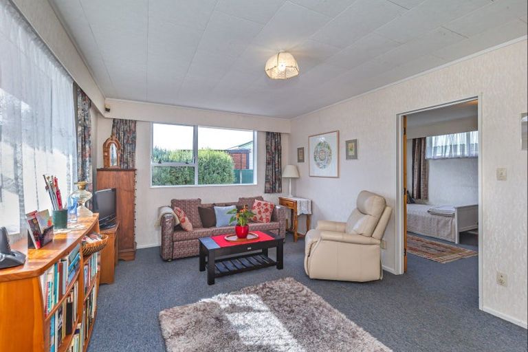 Photo of property in 20 Duke Street, Levin, 5510