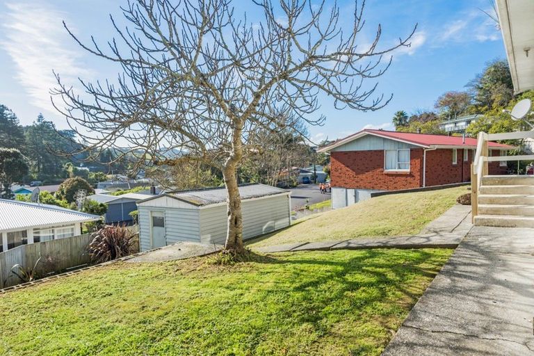 Photo of property in 12 Willow Place, Horahora, Whangarei, 0110