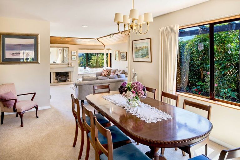 Photo of property in 2/70 Hautana Street, Woburn, Lower Hutt, 5010