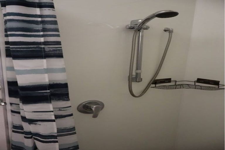 Photo of property in 3 Massey Street, Greytown, 5712