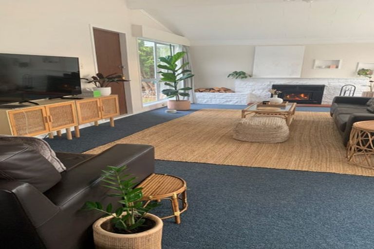 Photo of property in 53 John F Kennedy Drive, Milson, Palmerston North, 4414