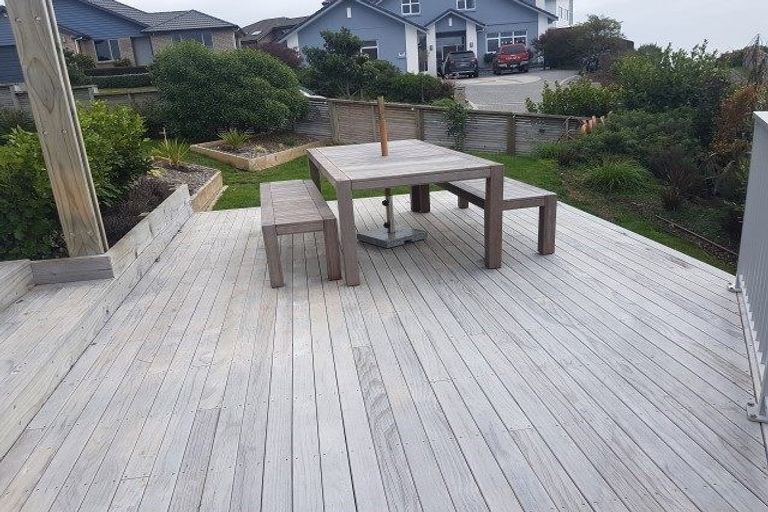 Photo of property in 9 Kahurangi Heights, Aotea, Porirua, 5024