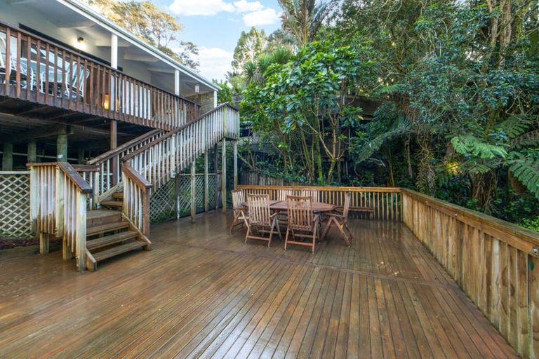 Photo of property in 704 South Titirangi Road, Titirangi, Auckland, 0604