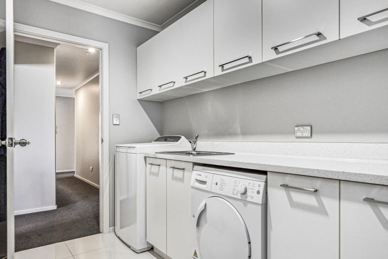 Photo of property in 3 Amokura Crescent, Flagstaff, Hamilton, 3210