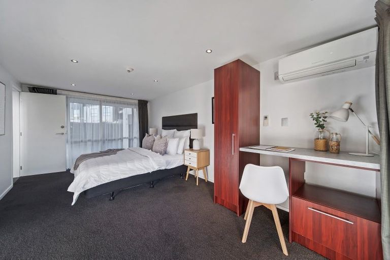Photo of property in Merivale Manor Townhouse, 123d Papanui Road, Merivale, Christchurch, 8014