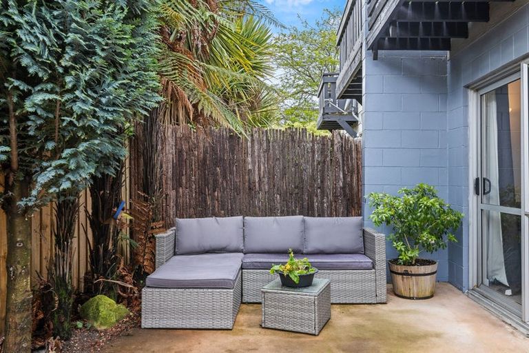 Photo of property in 2/47 Trafalgar Street, St Albans, Christchurch, 8014