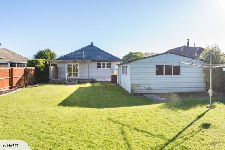 Photo of property in 36 Willryan Avenue, New Brighton, Christchurch, 8083
