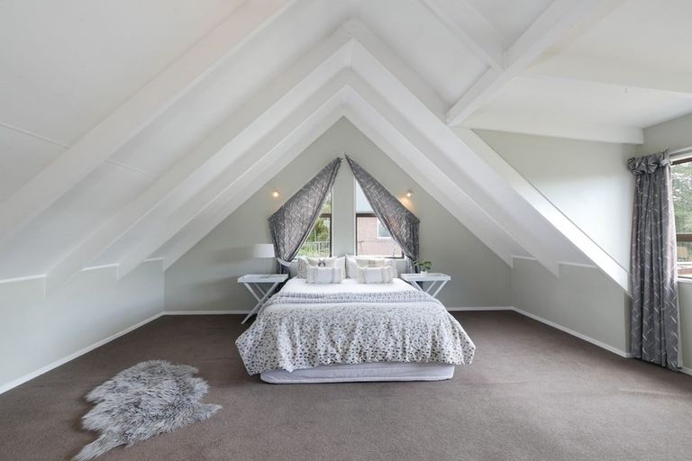 Photo of property in 79 Kinmont Crescent, Kinmont Park, Mosgiel, 9024