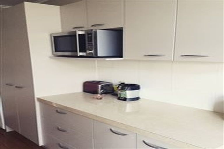 Photo of property in 1/34 Bracken Avenue, Takapuna, Auckland, 0622