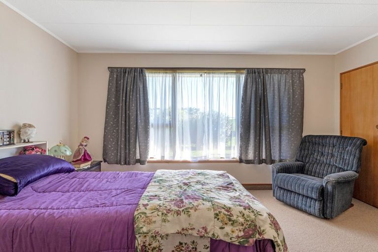Photo of property in 242 Baylys Coast Road, Dargaville, 0377