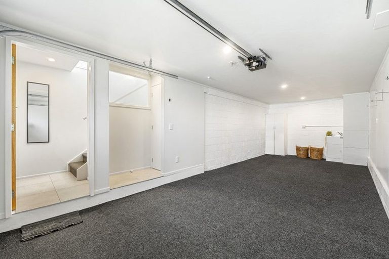 Photo of property in 1/27 Walter Street, Hauraki, Auckland, 0622