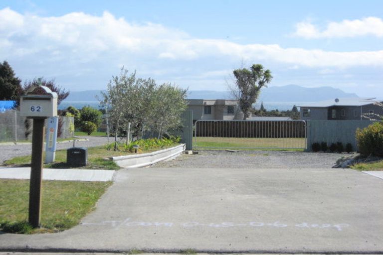 Photo of property in 62 Kahotea Drive, Motuoapa, 3382