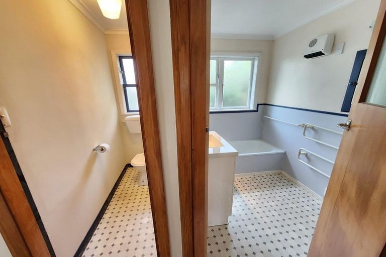 Photo of property in 590 Ferguson Street, Terrace End, Palmerston North, 4410