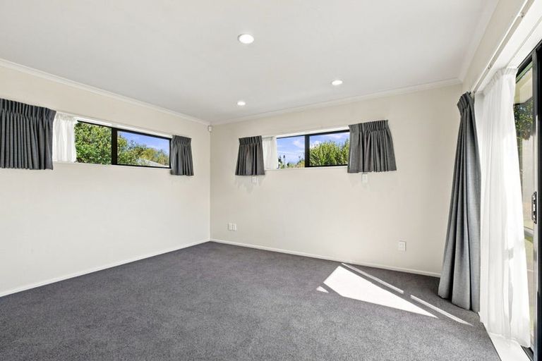 Photo of property in 14 Olympus Grove, Papamoa Beach, Papamoa, 3118