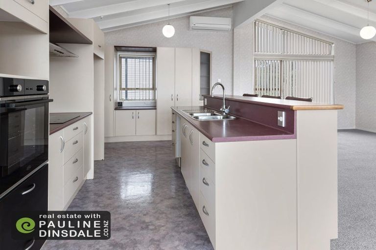 Photo of property in 9 Tauraroa Road, Maungakaramea, Whangarei, 0178