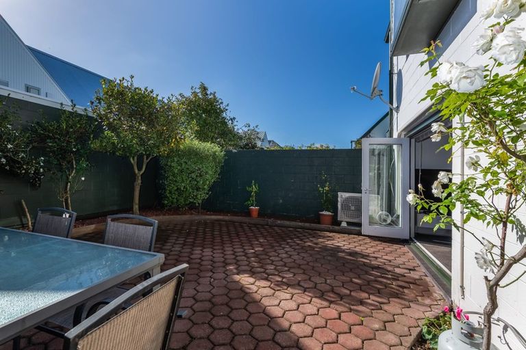 Photo of property in 11/12 Shrewsbury Street, Merivale, Christchurch, 8014