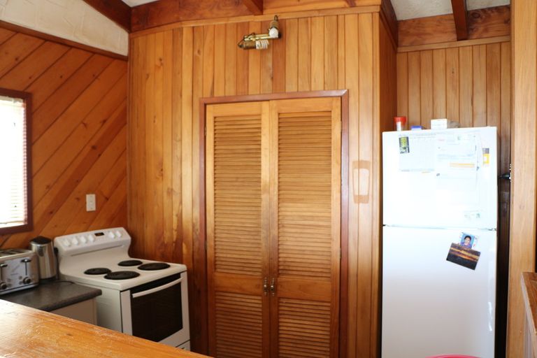 Photo of property in 47 Stratford Drive, Cable Bay, 0420