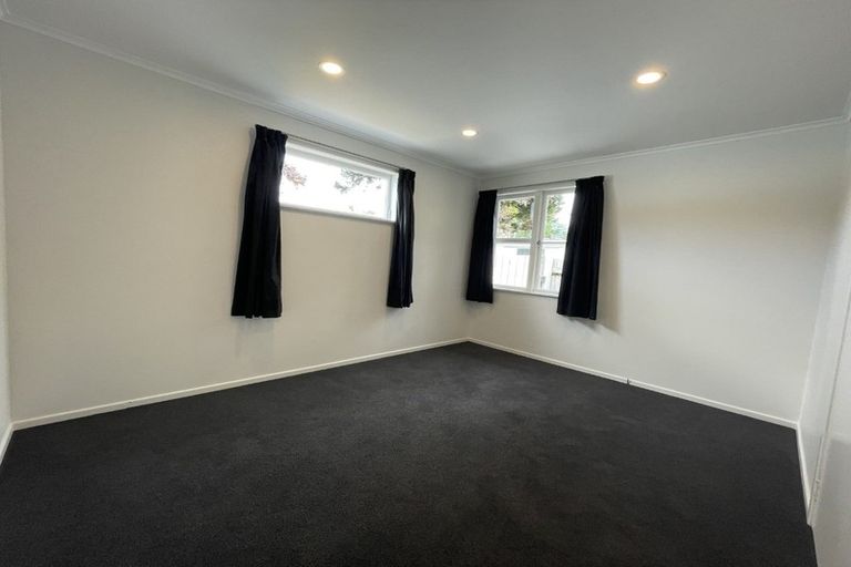 Photo of property in 38 Waipani Road, Te Atatu Peninsula, Auckland, 0610
