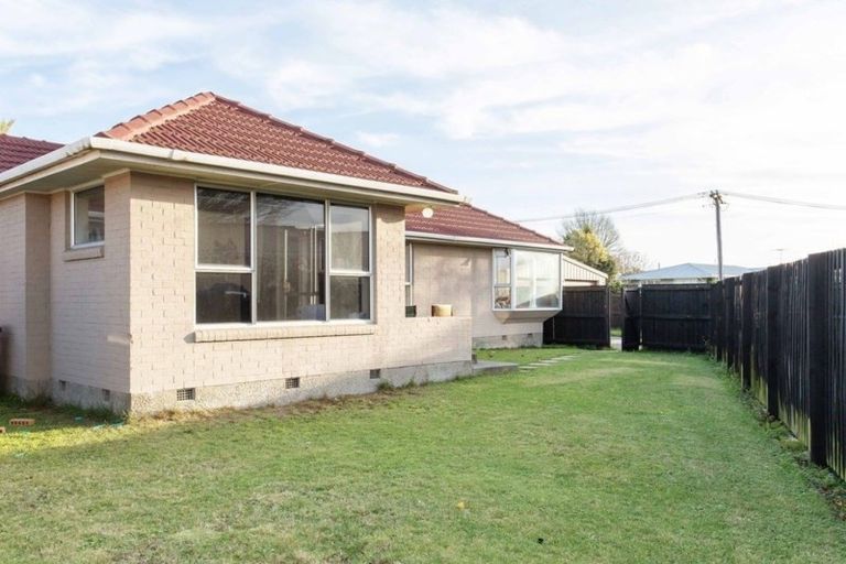 Photo of property in 43 Bourne Crescent, Papanui, Christchurch, 8053