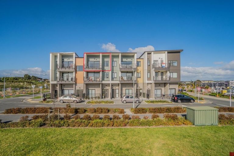 Photo of property in 7/1 Coral Tree Avenue, Wiri, Auckland, 2104
