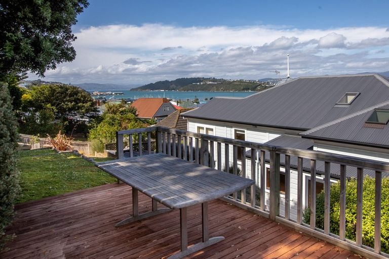 Photo of property in 33 Upper Bourke Street, Kilbirnie, Wellington, 6022