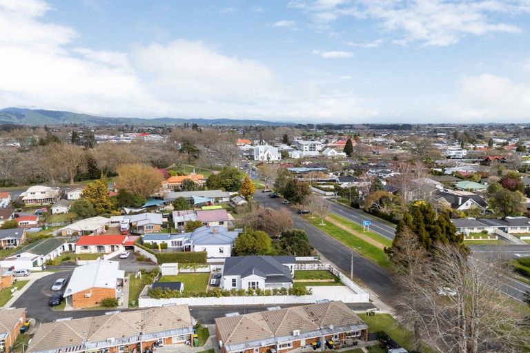 Photo of property in 114 Victoria Street, Cambridge, 3434